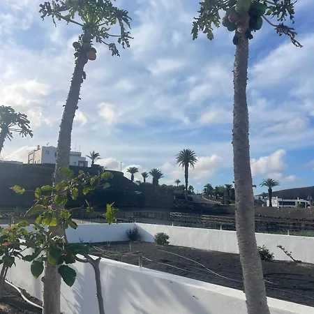 Juan Martin Semesterbostad Uga